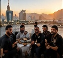 Gruppe bei Sonnenuntergang